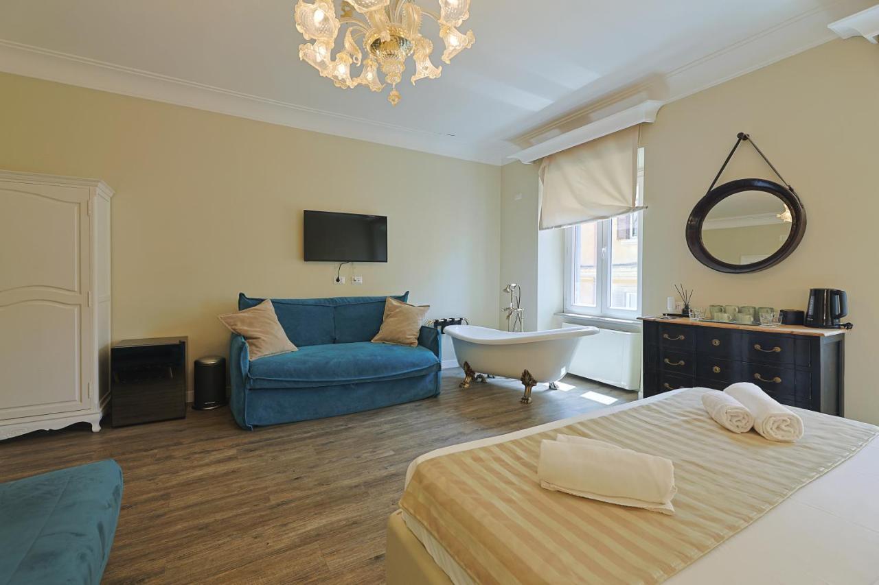 Art House Suites56 Via Del Babuino 56 Gasthof Rom