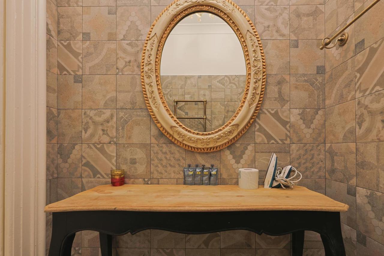 Gasthof Art House Suites56 Via Del Babuino 56 Rom