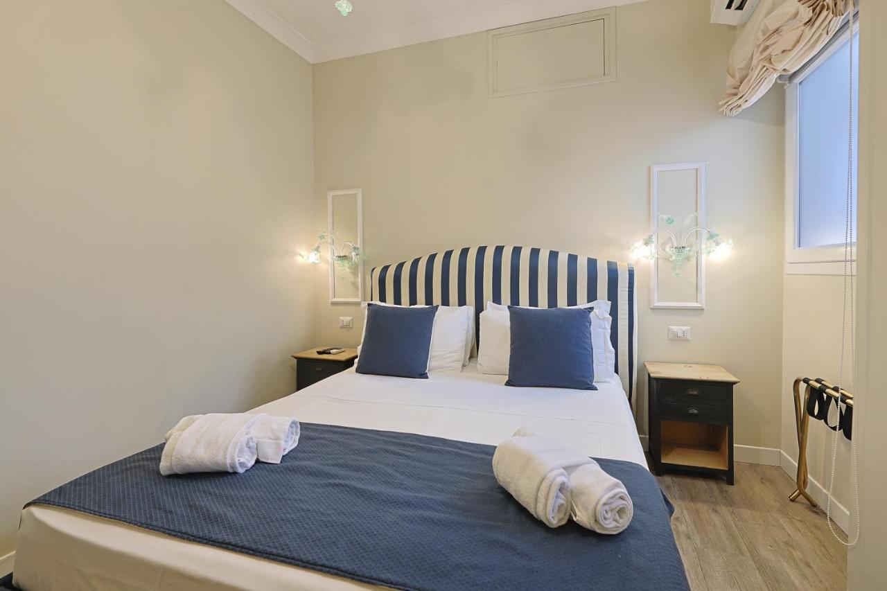 Art House Suites56 Via Del Babuino 56 Gasthof Rom