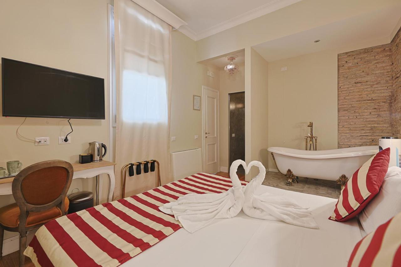 Art House Suites56 Via Del Babuino 56 Gasthof Rom