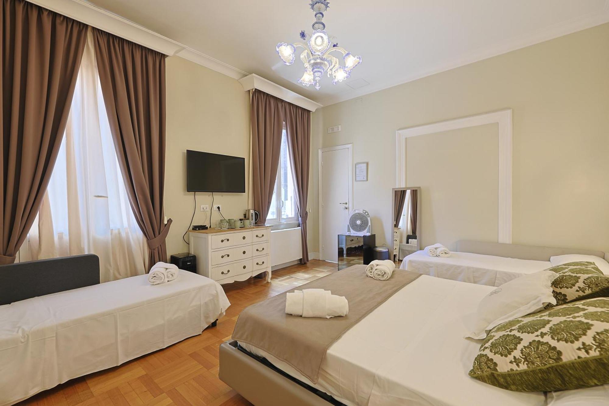 Gasthof Art House Suites56 Via Del Babuino 56