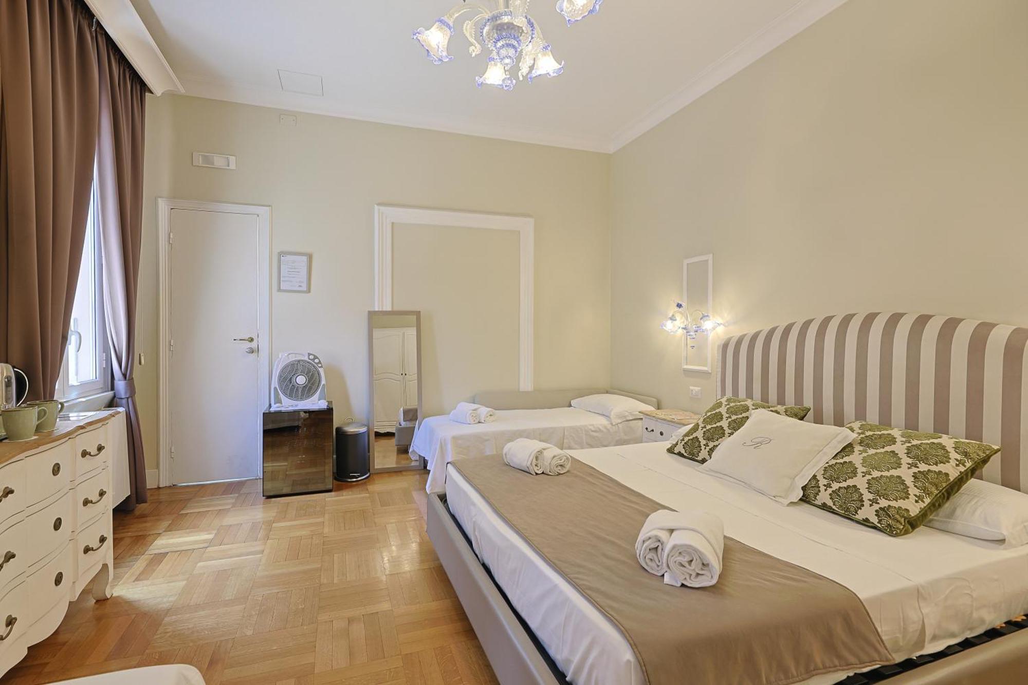 Gasthof Art House Suites56 Via Del Babuino 56 Rom
